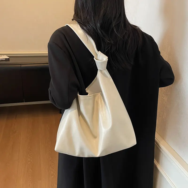 LEFTSIDE Design PU Leather Hobo Underarm Bags Lady Winter Shoulder Bag for Women 2025 New Luxury Brand High-capacity Handbags