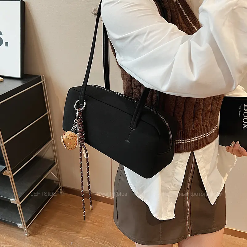 LEFTSIDE Women's Small Faux Suede Armpit Bag 2025 Winter New Retro Underarm Shoulder Bag Luxury Designer Handbags and Purses