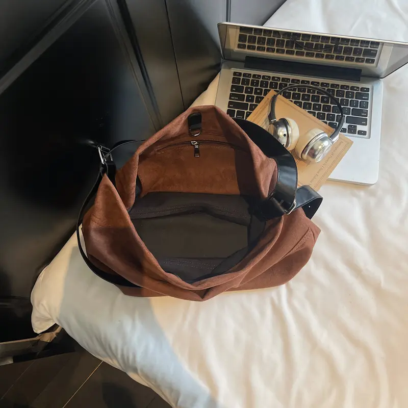 LEFTSIDE High-capacity Retro PU Leather Shoulder Bags for Women Hobo Bag 2025 Winter Luxury Designer New Purses and Handbags