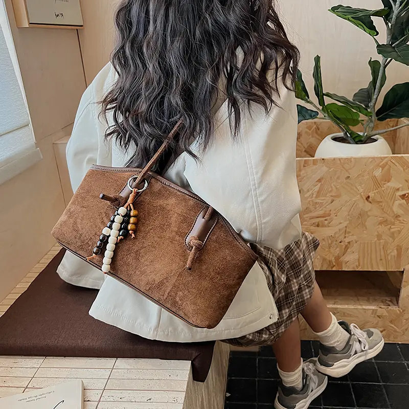 LEFTSIDE Women's Small Faux Suede Armpit Shoulder Bag 2025 Winter New Fashion Retro Underarm Bag Luxury Brand Designer Handbags