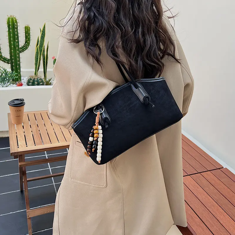 LEFTSIDE Women's Small Faux Suede Armpit Shoulder Bag 2025 Winter New Fashion Retro Underarm Bag Luxury Brand Designer Handbags