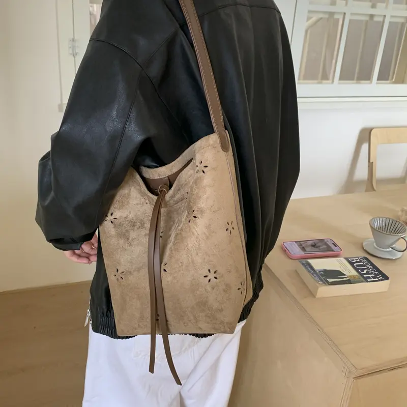 LEFTSIDE Women Small PU Leather Crossbody Bag 2025 Winter Trend Vintage New Shoulder Bag Luxury Designer Handbags and Purses