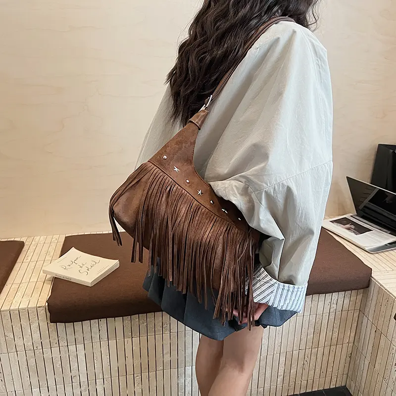 LEFTSIDE Design Small PU Leather Shoulder Bags for Women 2025 Tassels Crossbody Bag Females Retro ​Luxury Handbags and Purses