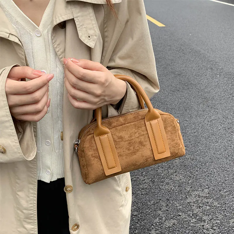 LEFTSIDE Women PU Leather Shoulder Bag 2025 Winter Fashion Retro New Short Handle Crossbody Bag Luxury Designer Handbags