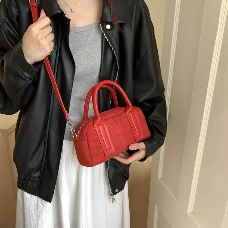 LEFTSIDE Women PU Leather Shoulder Bag 2025 Winter Fashion Retro New Short Handle Crossbody Bag Luxury Designer Handbags