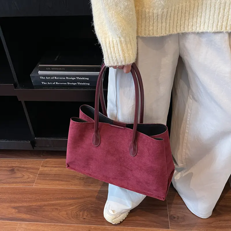 LEFTSIDE Design PU Leather High Capacity Shoulder Bags for Women 2025 New Winter Tote Bag Females Retro New ​Luxury Handbags