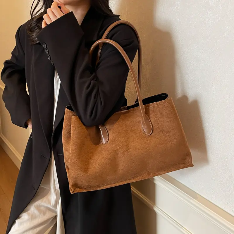 LEFTSIDE Design PU Leather High Capacity Shoulder Bags for Women 2025 New Winter Tote Bag Females Retro New ​Luxury Handbags