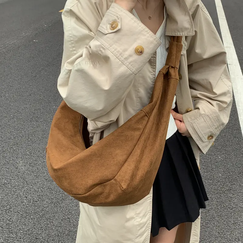LEFTSIDE Design PU Leather High Capacity Shoulder Bags for Women 2025 New Winter Hobo Bag Females Retro New ​Luxury Handbags