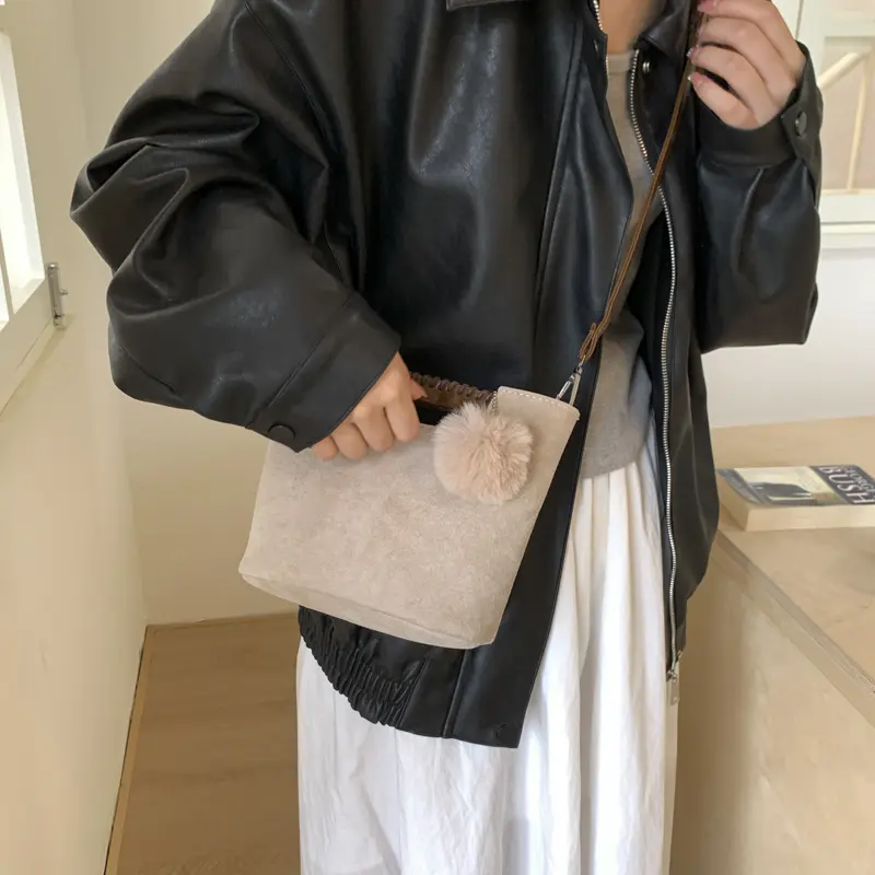 LEFTSIDE Design Small PU Leather Shoulder Bags for Women 2025 \New Crossbody Bag Females Retro ​Luxury Handbags and Purses