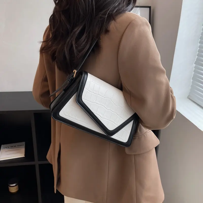 LEFTSIDE Cute Small Stone Pattern Flap Crossbody Bags for Women 2025 New Trend Retro Fashion Shoulder Bag Handbags and Purses