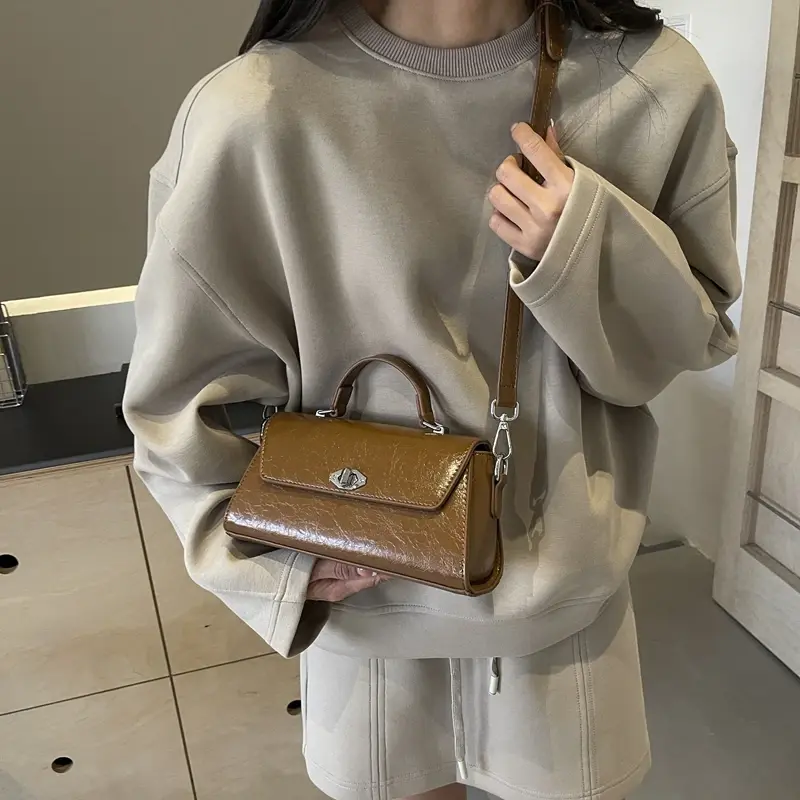 LEFTSIDE 2025 Retro New Short Handle Design Small Flap Bag Women Fashion Handbags and Purses  Shoulder Bag Lady Crossbody Bag