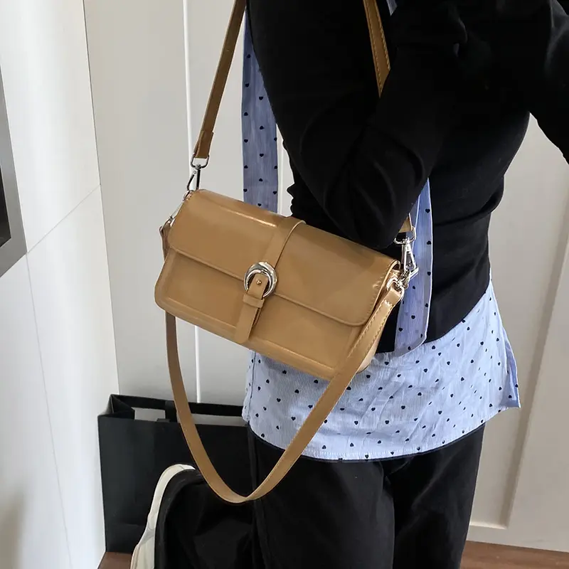 LEFTSIDE Fashion Small Flap Square Pu Leather Crossbody Bag for Women 2025 New Trend Designer Simple Solid Shoulder Handbags