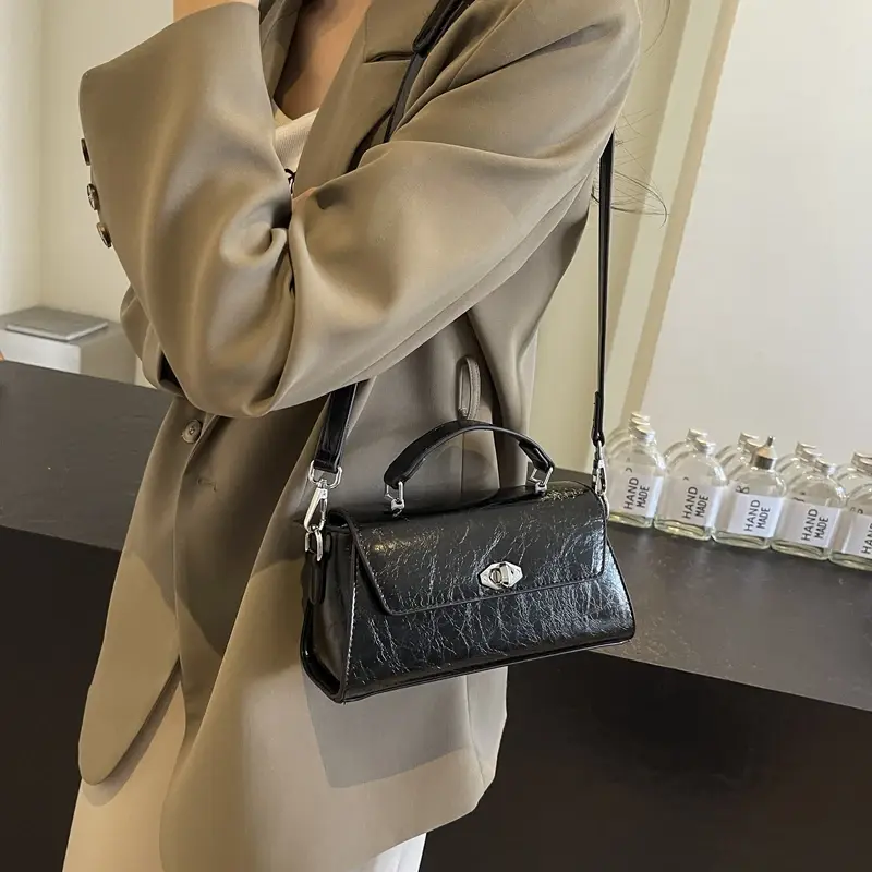LEFTSIDE 2025 Retro New Short Handle Design Small Flap Bag Women Fashion Handbags and Purses  Shoulder Bag Lady Crossbody Bag