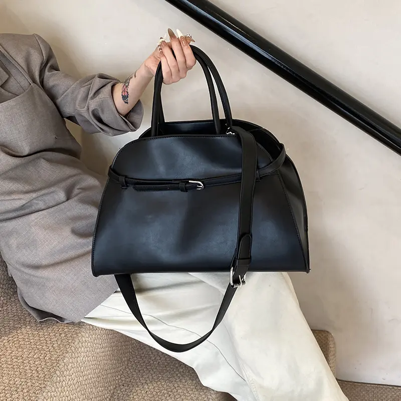 LEFTSIDE Big PU Leather Crossbody Bags Lady Short Handle Shoulder Bag for Women 2024 Designer Y2K Fashion Handbags Tote Bag