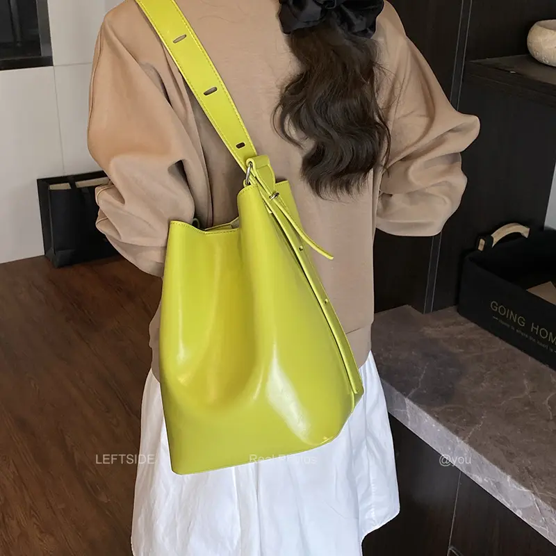 LEFTSIDE PU Leather Bucket Bag for Women Shoulder Bags 2025 Designer Solid Color Crossbody Bag Lady Luxury Handbags and Purses