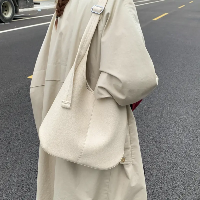 LEFTSIDE Luxury PU Leather Small Bucket Bag Female Hobo Bag 2025 Winter Retro Female New Handbags Crossbody Shoulder Bag