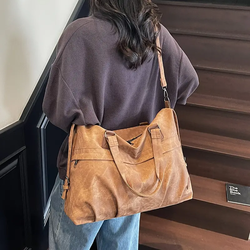LEFTSIDE Lady High Capacity Shoulder Bag for Women 2025 Korean Fashion Y2K New Casual Travel Crossbody Bags Retro Handbags