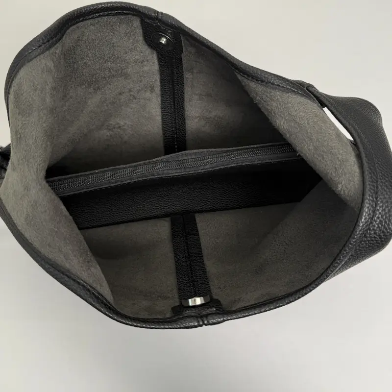 LEFTSIDE Luxury PU Leather Small Bucket Bag Female Hobo Bag 2025 Winter Retro Female New Handbags Crossbody Shoulder Bag