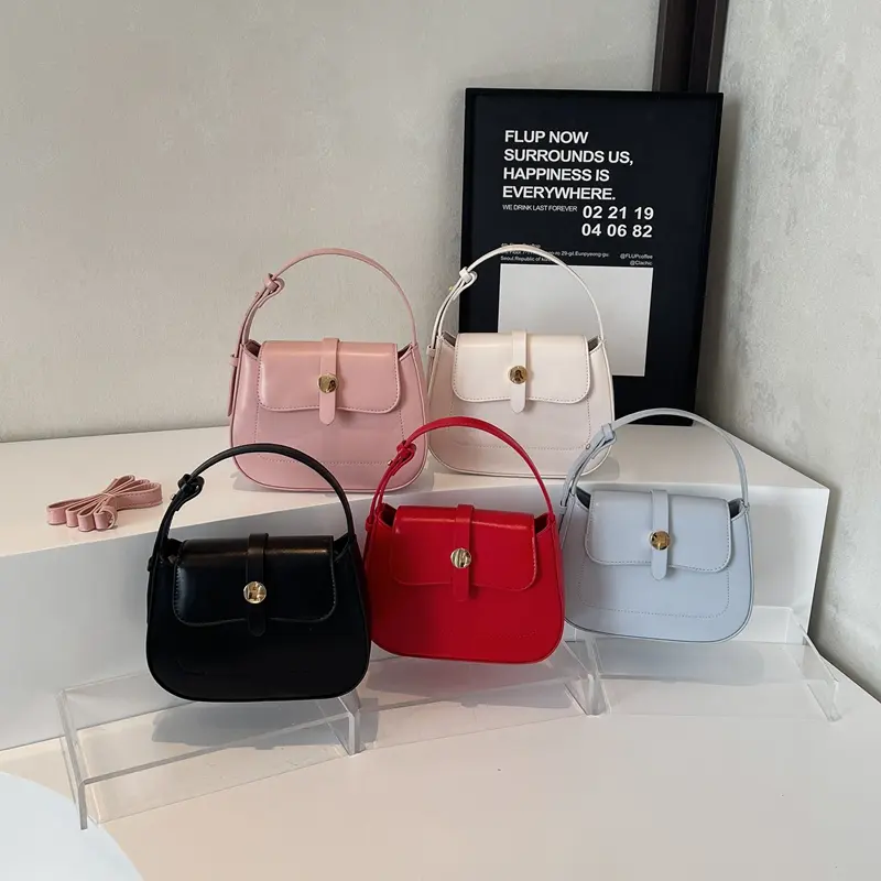 LEFTSIDE Simple Design PU Leather Shoulder Bags for Women 2025 Y2K Trend Female Underarm Bag Lady Handbags Retro Crossbody Bag