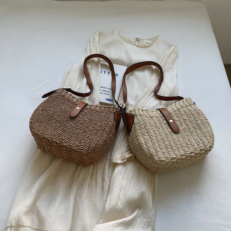 LEFTSIDE Small Straw Tote Bags for Women 2025 Summer Y2K Ladies Shoulder Bag Females Beach Crossbody Bags Handbags and Purses