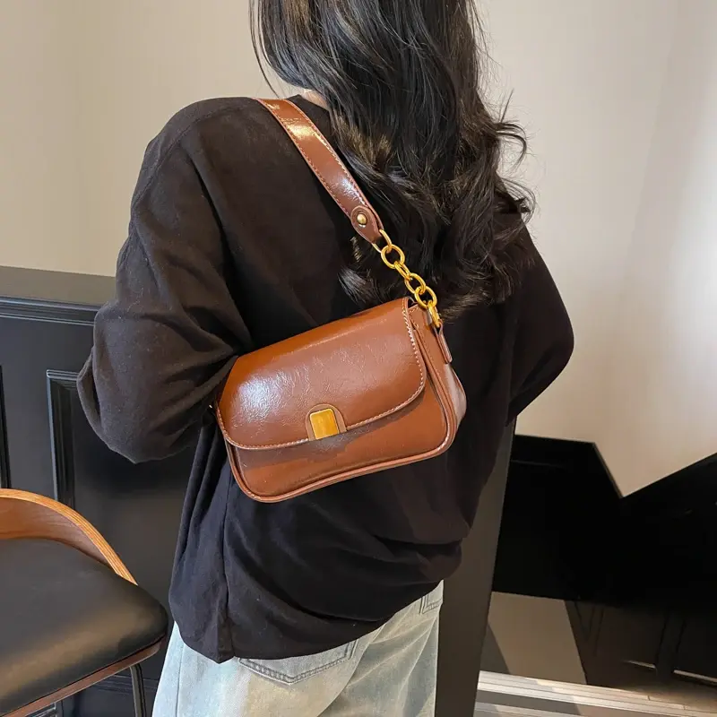 LEFTSIDE Small PU Leather Crossbody Bags Lady Chain Design Flap Shoulder Bag for Women 2024 Designer Y2K Handbags and Purses