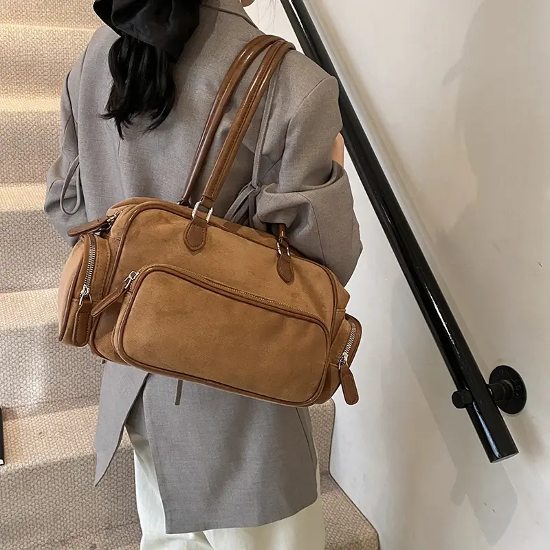 LEFTSIDE Small PU Leather Shoulder Bags for Women 2024 Y2K New Luxury Fashion Designer Trend Female Tote Bag Lady Handbags