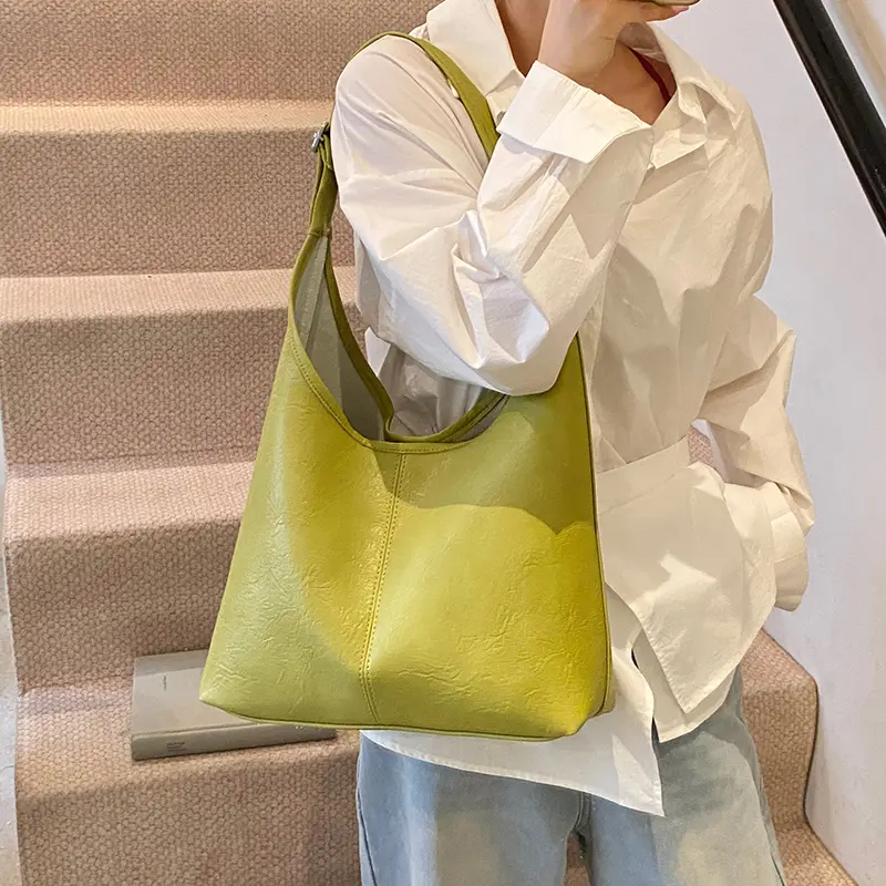 LEFTSIDE Design High-capacity PU Leather Underarm Bags for Women 2025 New Female Shoulder Hobo Bag Soft Solid Color Handbags
