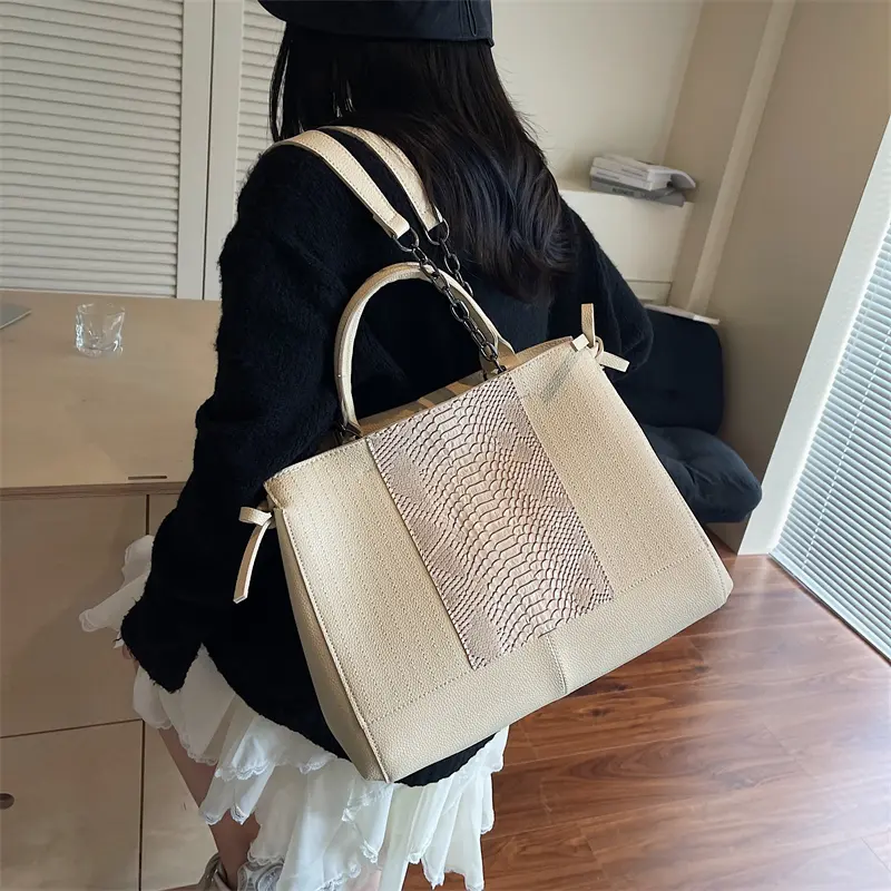 LEFTSIDE PU Leather Alligator Pattern Shoulder Bags for Women 2025 Luxury Designer Tote Bag Females Fashion Chain Handbags