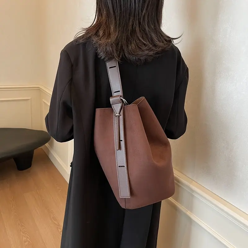 LEFTSIDE Small PU Leather Bucket Bags for Women 2024 Winter Y2K New Trend Female Fashion Shoulder Bag Handbags with Purses