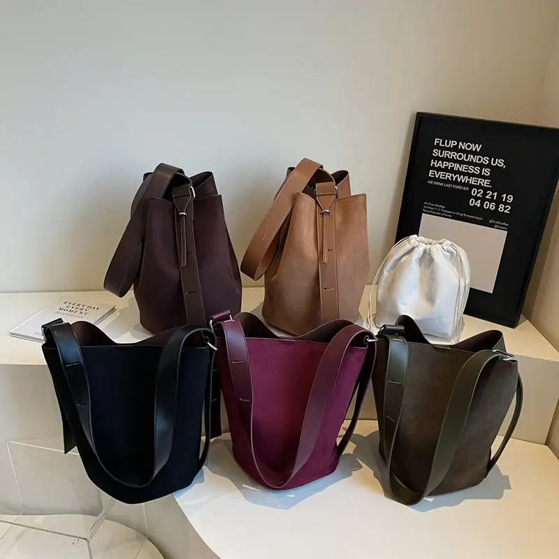 LEFTSIDE Small PU Leather Bucket Bags for Women 2024 Winter Y2K New Trend Female Fashion Shoulder Bag Handbags with Purses
