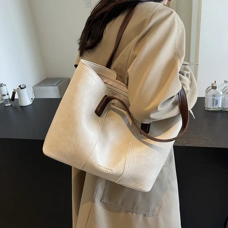 LEFTSIDE Design Retro Big PU Leather Tote Bag for Women 2025 Y2K Retro Fashion Underarm Shoulder Bag Handbags Hand Bag
