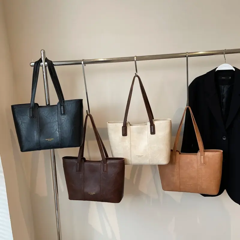 LEFTSIDE Design Retro Big PU Leather Tote Bag for Women 2025 Y2K Retro Fashion Underarm Shoulder Bag Handbags Hand Bag