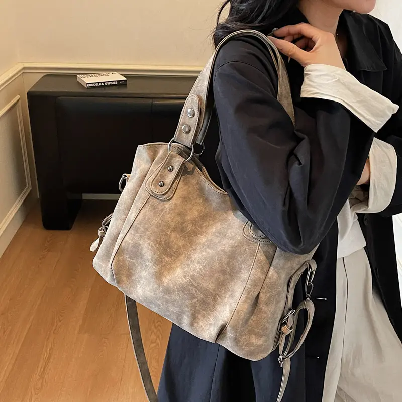LEFTSIDE Women's PU Leather Shoulder Bag 2025 Winter New Retro Luxury Tote Bag Luxury Brand Designer Handbags Vintage Hand Bags