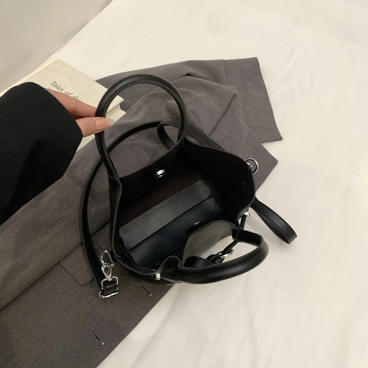 LEFTSIDE Women PU Leather Small Shoulder Bag 2025 New Trend Fashion Short Handle Crossbody Bag Female Handbags and Purses