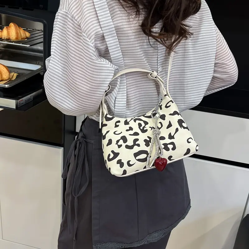 LEFTSIDE Small Design PU Leather Crossbody Bags for Women 2025 New Trend Korean Fashion Shoulder Bag Ladies Handbags and Purses