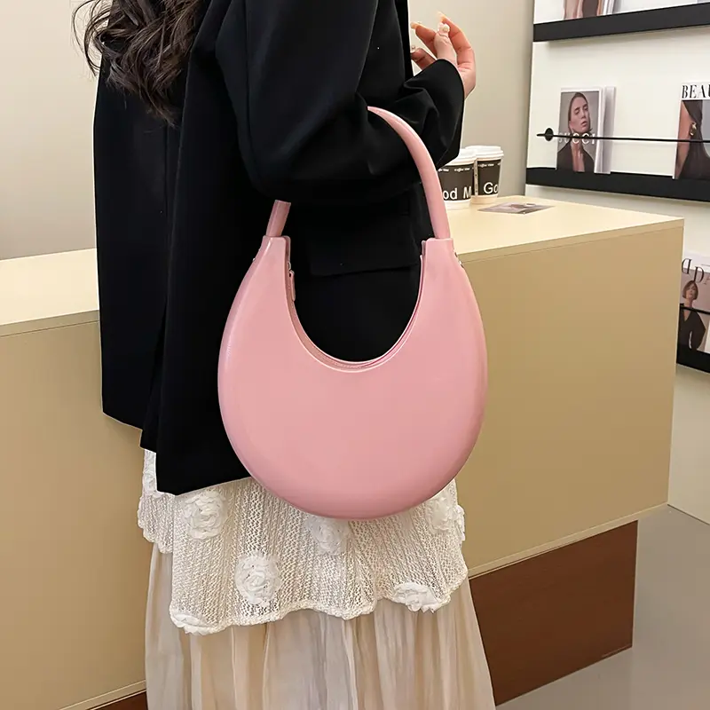 LEFTSIDE Small Solid Color Plastics Tote Bags for Women 2025 New Trend Summer Underarm Shoulder Bags Simple Handbags Beach Bag