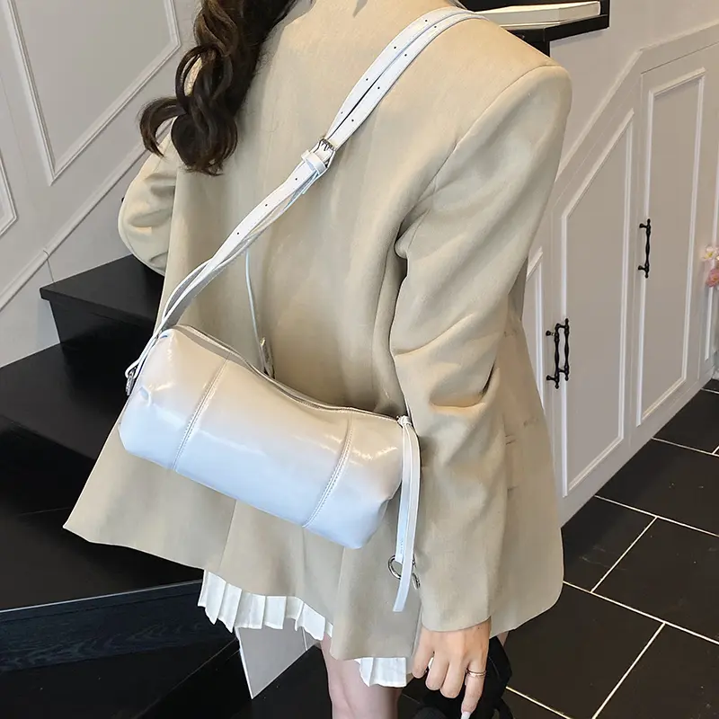 LEFTSIDE 2025 New Design Women's Small PU Leather Crossbody Bag New Handbags and Purses Solid Color Retro Bucket Shoulder Bags
