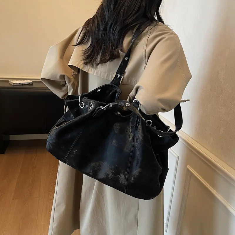 LEFTSIDE Women's High Capacity PU Leather Armpit Shoulder Bag 2025 Winter New Retro Tote Bag Luxury Brand Designer Handbags
