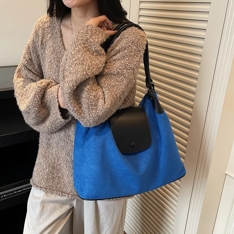 LEFTSIDE Vintage Large Capacity PU Leather Shoulder Bags for Women Crossbody Bag 2025 Winter Luxury Designer New Trend Handbags