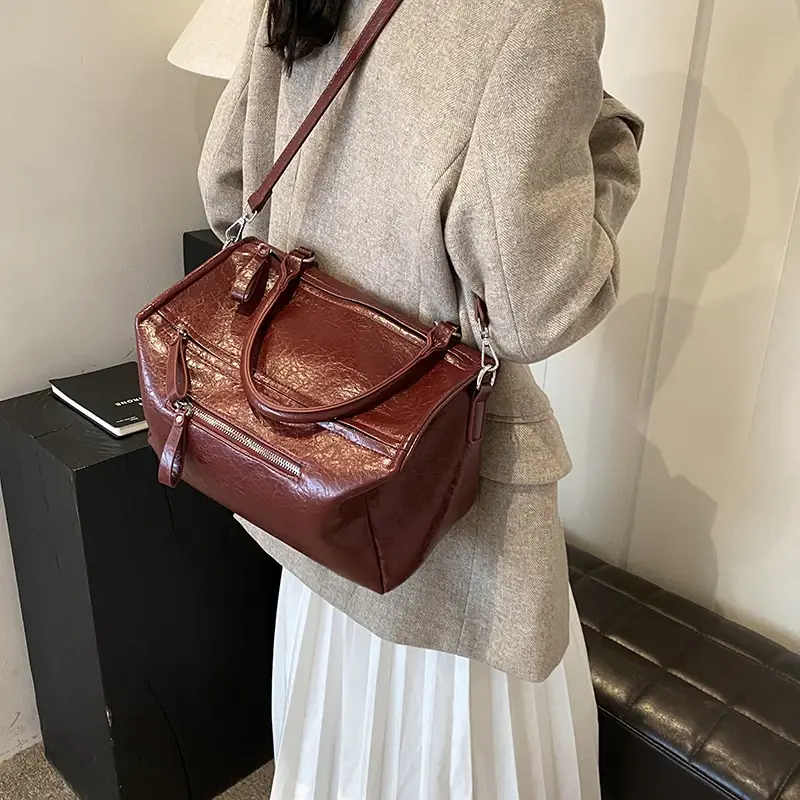 LEFTSIDE Small PU Leather Crossbody Bags Lady Retro Shoulder Bag for Women 2025 Winter Fashion New Trend Y2K Handbags and Purses