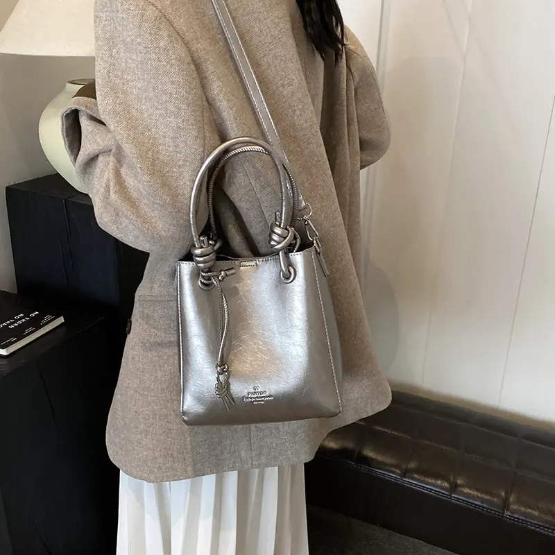 LEFTSIDE Small PU Leather Bucket Bags Lady Shoulder Crossbody Bag for Women 2025 Winter Fashion Trend Y2K Handbags and Purses