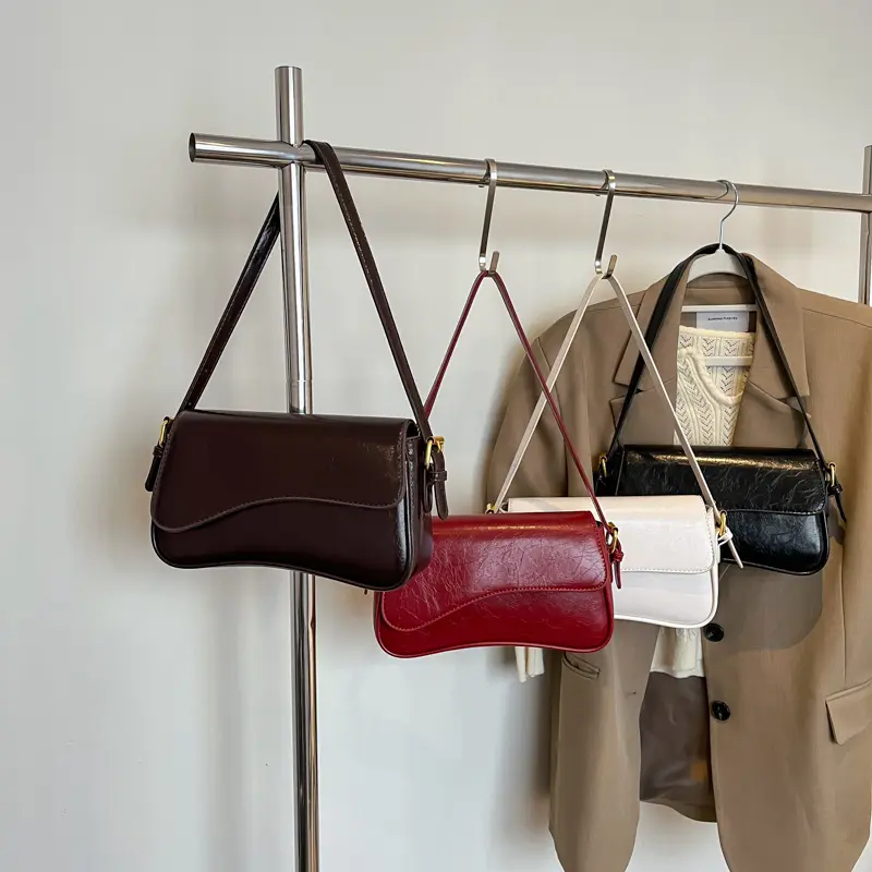 LEFTSIDE Retro Small Flap Crossbody Bags for Women 2025 New Summer Trend Fashion Shoulder Bag Females Handbags and Purses