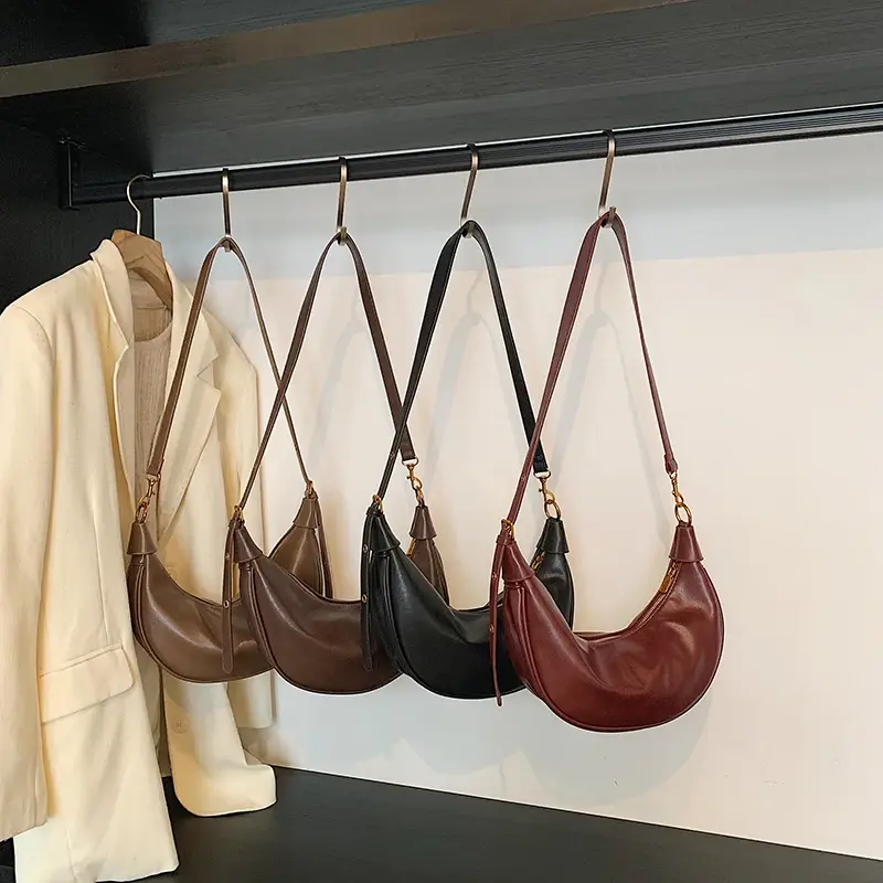 LEFTSIDE 2024 Winter New Retro Design Small PU Leather Underarm Bag Women Handbags and Purses Shoulder Bag Lady Crossbody Bag