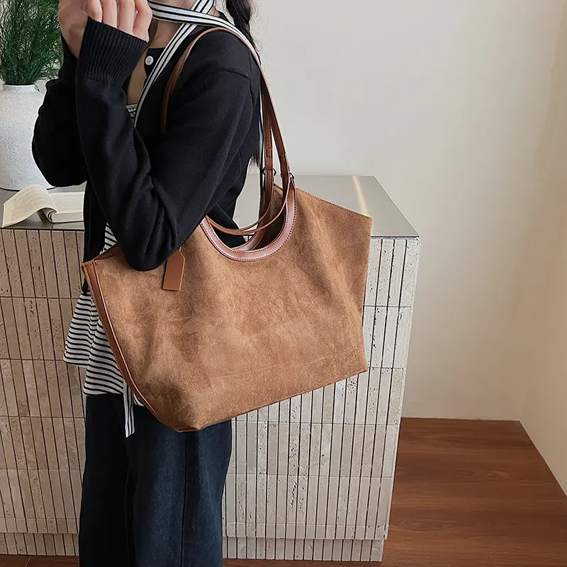 LEFTSIDE Retro 2 Pcs/set PU Leather Shoulder Bags for Women Tote Bag 2025 Winter Luxury Designer Vintage Purses and Handbags