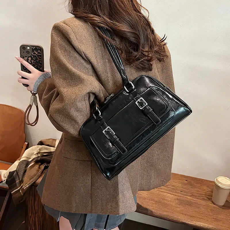 LEFTSIDE Small PU Leather Underarm Bags Lady Shoulder Bag for Women 2024 Winter New Korean Fashion Y2K Retro Handbags and Purses