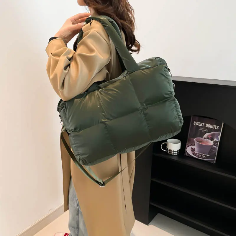 LEFTSIDE Big White Tote Bags for Women Winter Designer Handbags 2024 Luxury Soft Crossbody Bags Cotton Short Handle Handbag