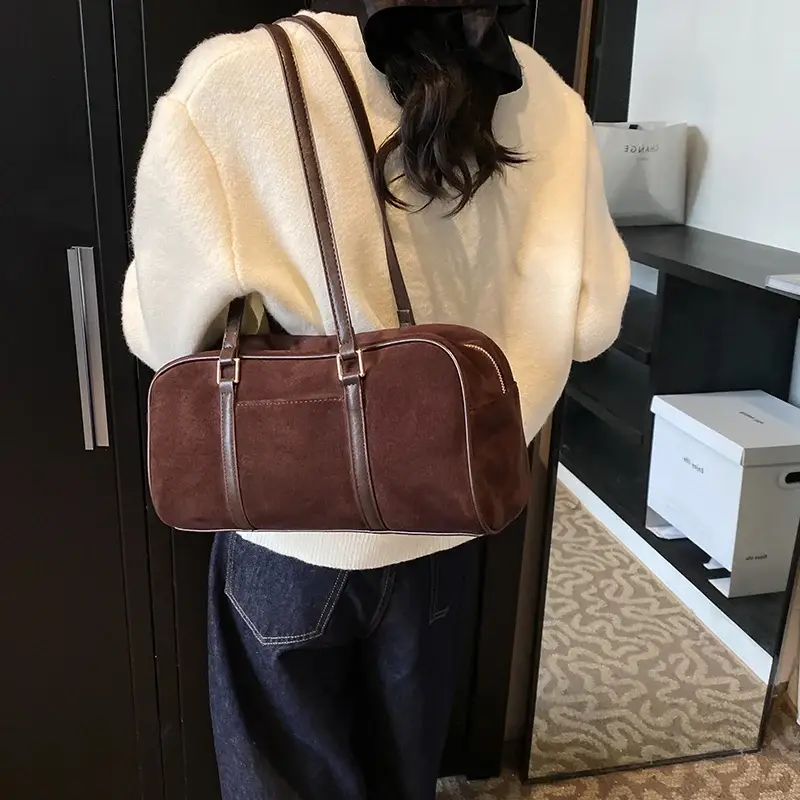 LEFTSIDE Retro Small PU Leather Shoulder Bag for Women 2024 Winter Trend New Y2K Handbags Females Luxury Fashion Tote Bags