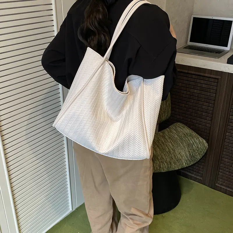 LEFTSIDE Weave High capacity PU Leather Shoulder Bags for Women 2025 Luxury Brand Designer Tote Bag Females Handbags and Purses