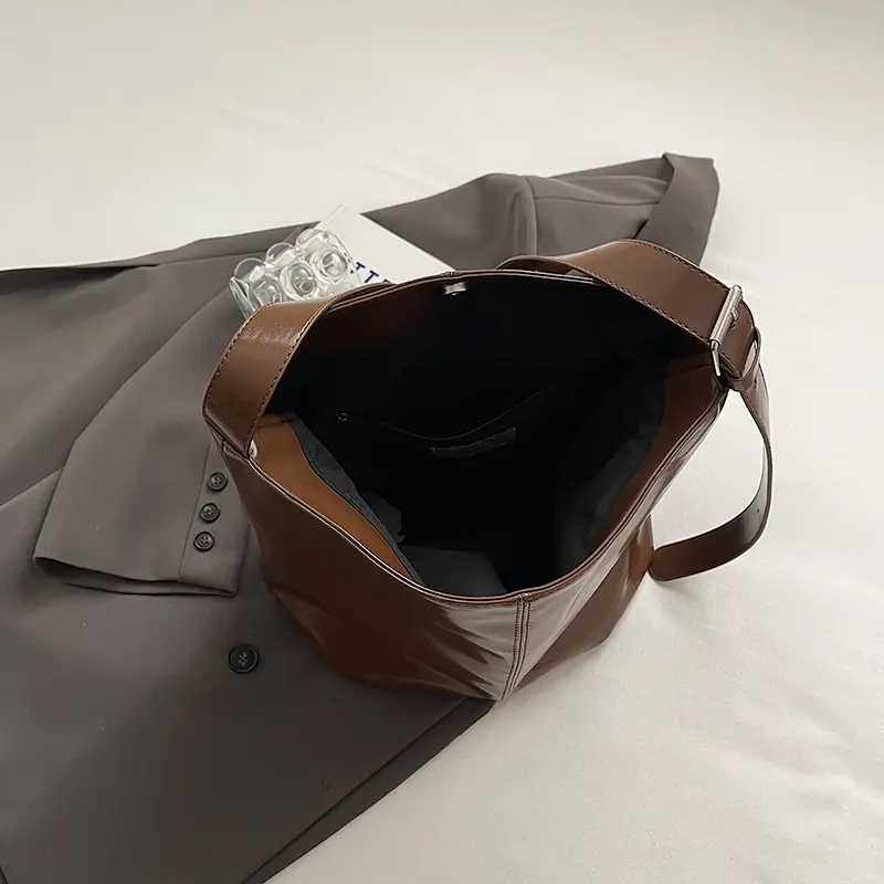 LEFTSIDE Small PU Leather Shoulder Bags for Women Bucket Crossbody Bag 2025 Winter Luxury Designer New Purses and Handbags