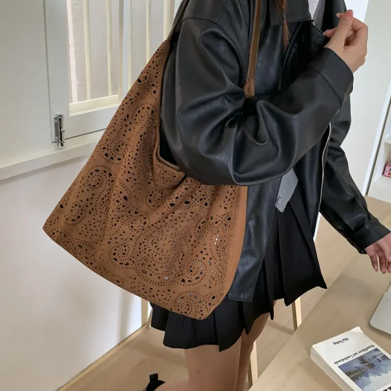 LEFTSIDE Women's Pu Leather Shoulder Bag 2025 Winter New Fashion Retro Hollow-out Hobo Bag Luxury Brand Designer Handbags